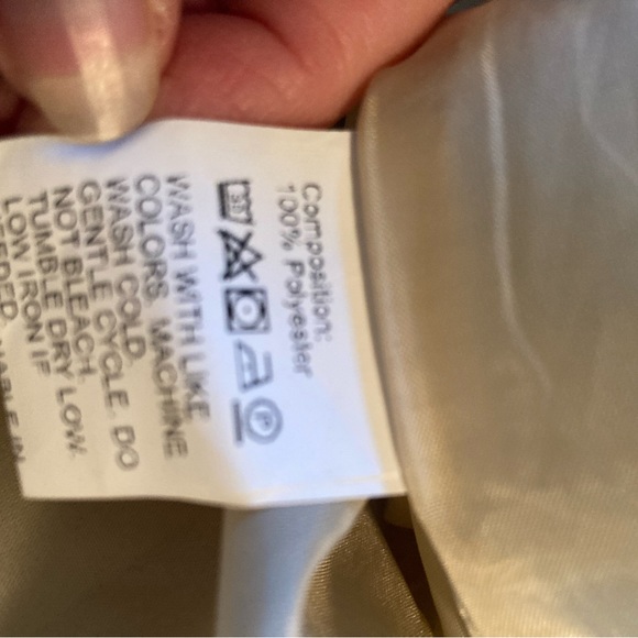 Double breasted plaid coat. - Picture 6 of 6